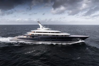 Breakthrough Superyacht a idrogeno 118,8 M che ridefinisce il lusso