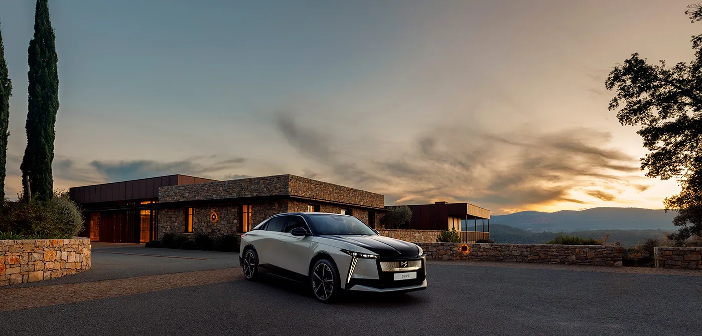 Ds N°8 Suv Elettrico Premium Con Autonomia Di 750 Km E Tocco Francese