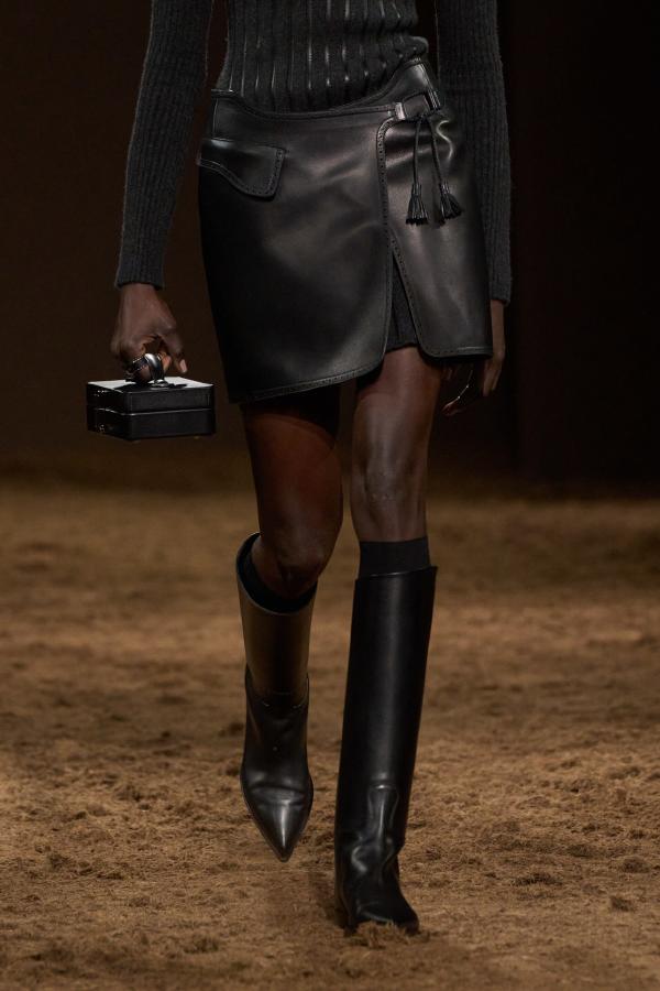 Stivali 2025 Hermes1