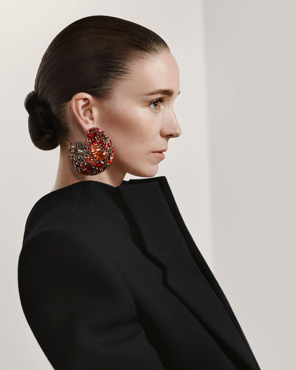 Rooney Mara Per Givenchy1