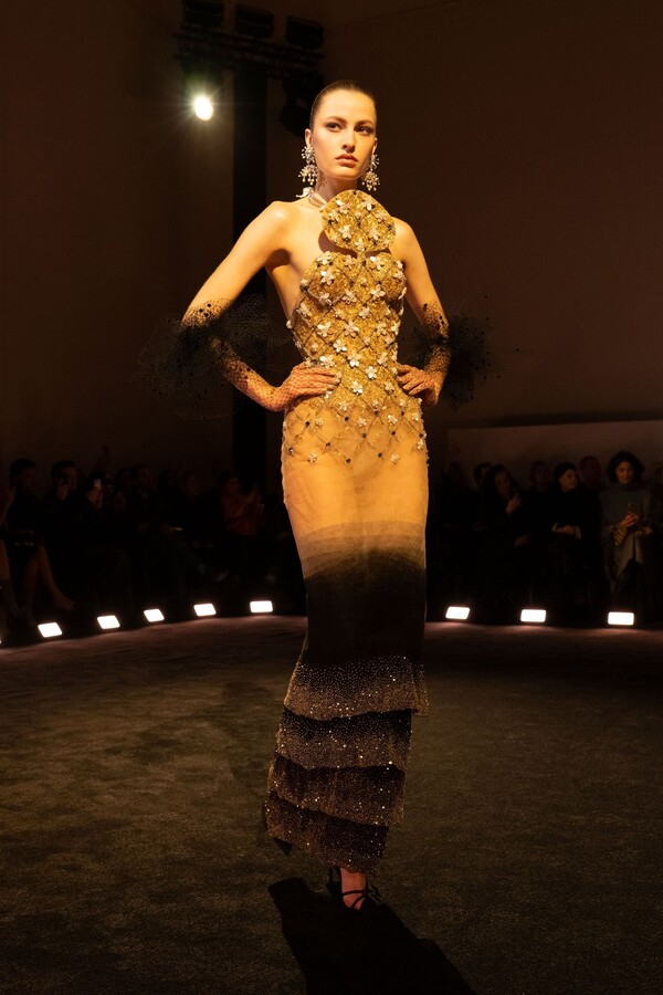 Schiaparelli Primavera 2026 Agonia E Estasi Haute Couture Come Arte viva4