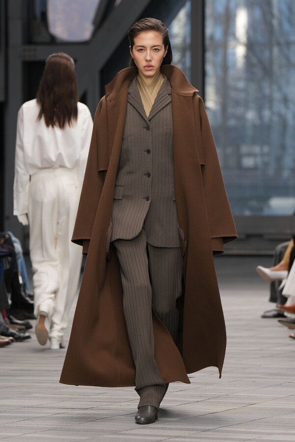 Calvin Klein Tra Mito E Presente5