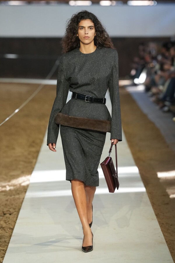 Top 5 tendenze direttamente dalle passerelle 2026 Stella1