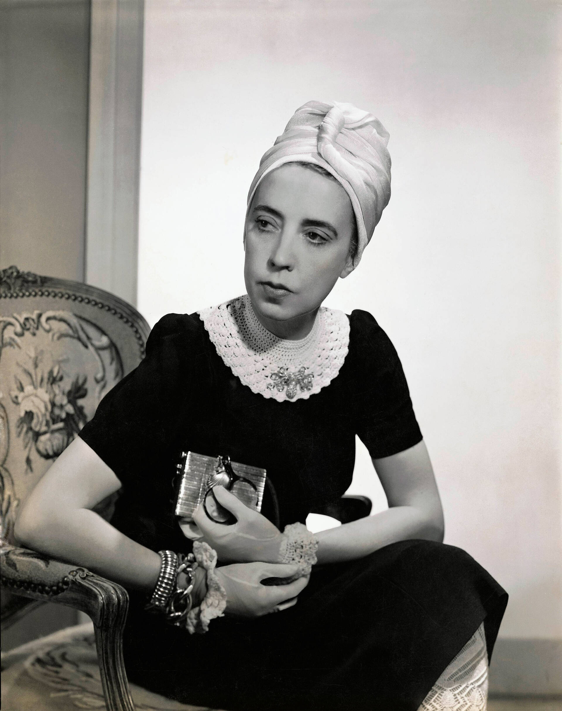 Tra Moda e Arte: Mostra Schiaparelli a Londra3