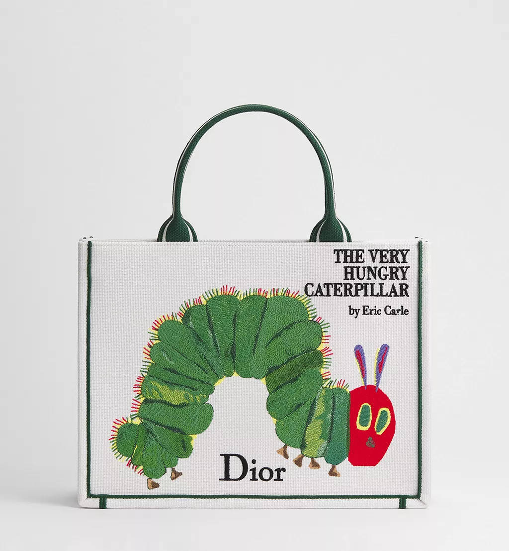 Dior Book Tote Quando il Libro Diventa Moda